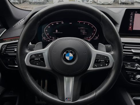 Used 2020 BMW 540i w/ M Sport Package image 22