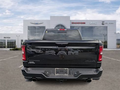 Used 2026 RAM 1500 Big Horn AWD/4WD image 4