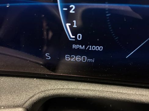 Certified 2024 Cadillac XT4 Sport FWD image 17
