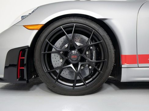 Certified 2025 Porsche 718 Boxster Spyder RS image 15