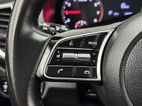 Used 2021 Kia Seltos S image 18