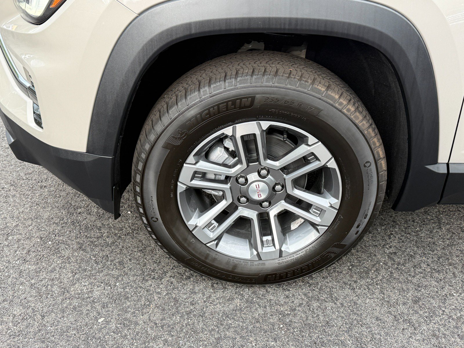 New 2027 GMC Terrain Elevation AWD/4WD image 9