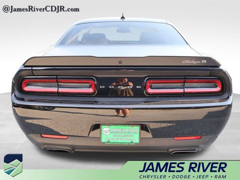 Used 2023 Dodge Challenger R/T w/ T/A Package RWD image 4