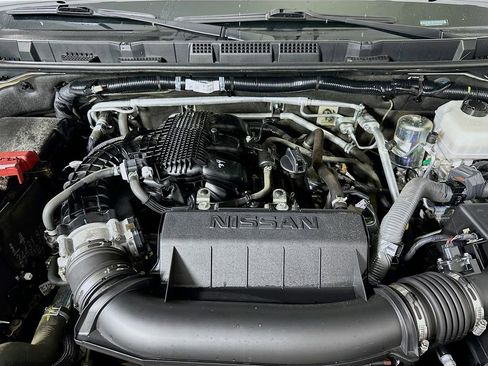 Used 2025 Nissan Frontier S image 9