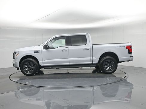 New 2025 Ford F150 Lightning Flash AWD/4WD image 29