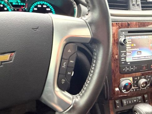 Used 2014 Chevrolet Traverse LT image 10