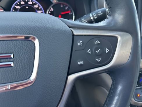 Used 2020 GMC Acadia Denali w/ Technology Package image 20