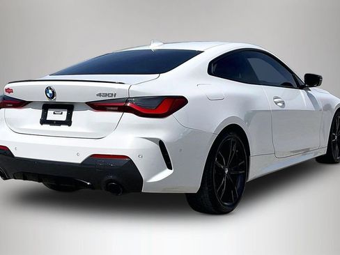 Used 2023 BMW 430i Coupe w/ M Sport Package image 5