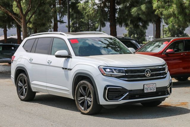Used 2022 Volkswagen Atlas SEL R-Line AWD/4WD image 3