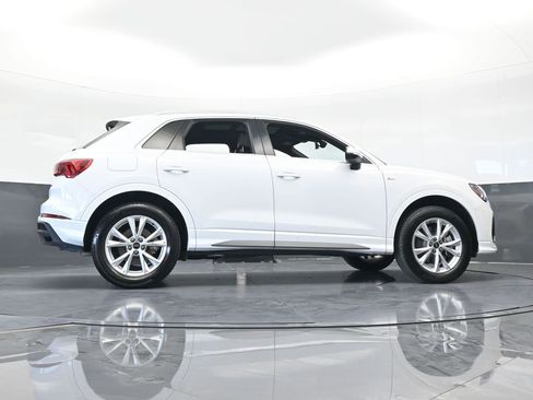 Used 2025 Audi Q3 2.0T Premium image 63