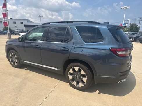 Used 2026 Honda Pilot Elite image 6