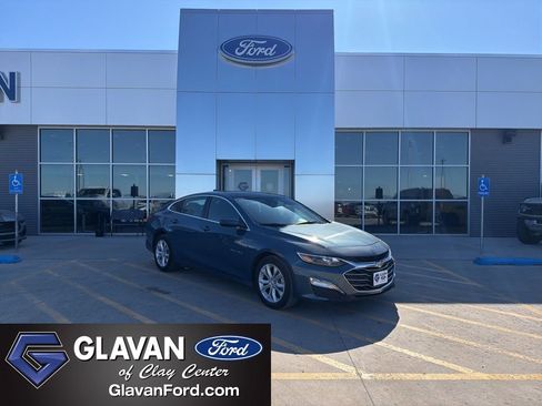 Used 2024 Chevrolet Malibu LT image 1