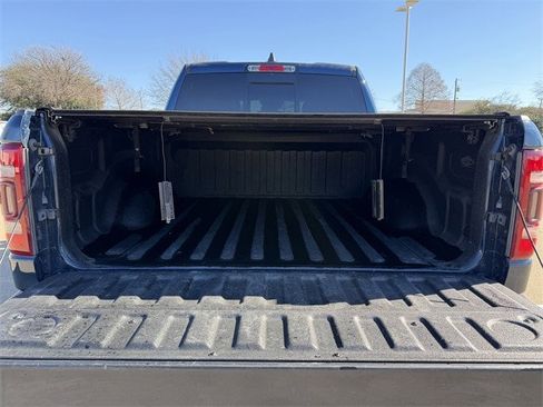 Used 2021 RAM 1500 Laramie w/ Laramie Southwest Edition image 32