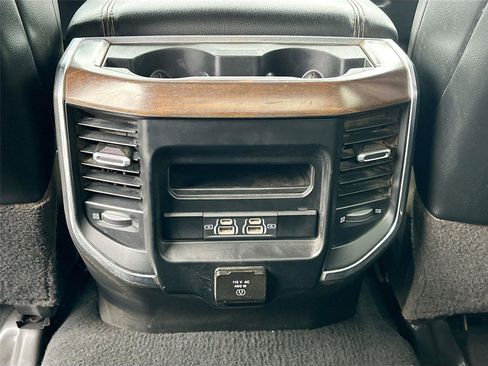 Used 2022 RAM 2500 Laramie image 27