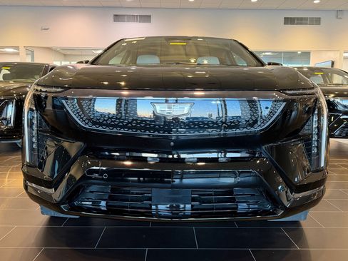 New 2026 Cadillac Optiq Sport 1 AWD/4WD image 6