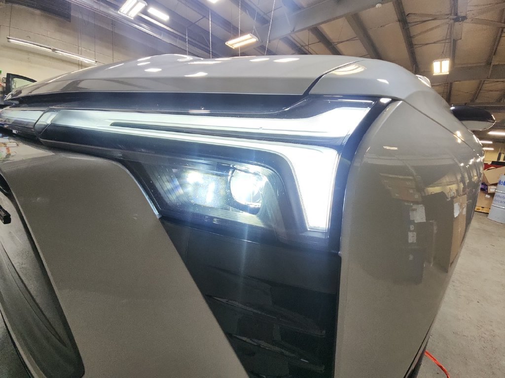 Used 2025 Chevrolet Blazer EV RS w/ Super Cruise Package AWD/4WD image 31