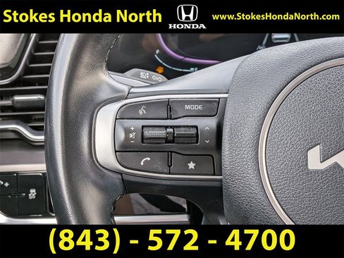 Used 2023 Kia Sportage EX image 24