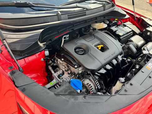 Used 2024 Kia Soul LX image 36