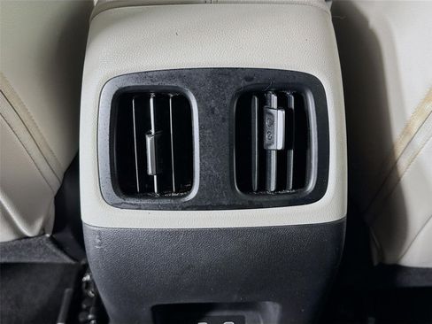 Used 2024 Hyundai Tucson SEL w/ Convenience Package FWD image 24
