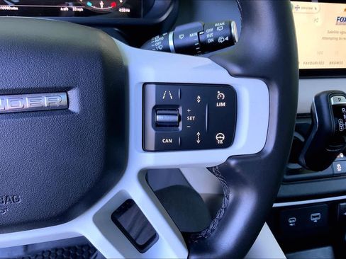 Used 2024 Land Rover Defender 110 S AWD/4WD image 23
