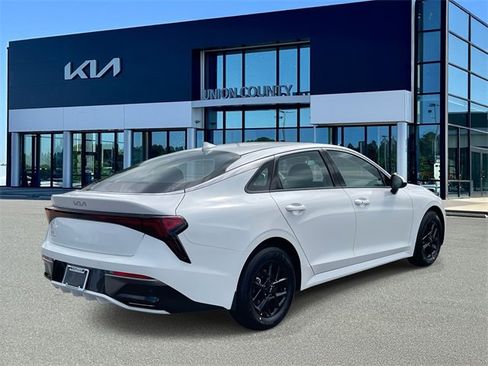 New 2026 Kia K5 LXS image 6