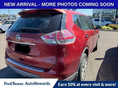 Used 2016 Nissan Rogue S AWD/4WD image 7
