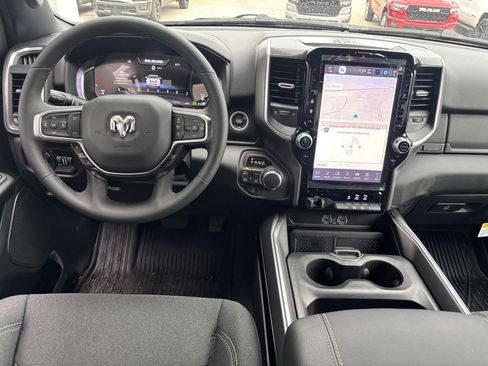 New 2026 RAM 1500 Big Horn AWD/4WD image 11