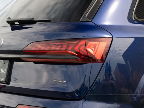 Certified 2024 Audi Q7 2.0T Premium Plus AWD/4WD image 31