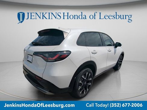 New 2026 Honda HR-V EX-L image 3