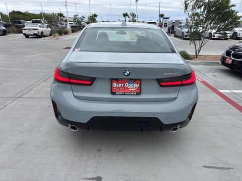 New 2026 BMW 330i Sedan w/ M Sport Package RWD image 5