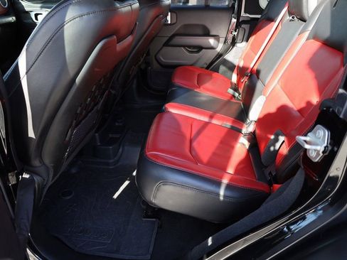 Used 2023 Jeep Wrangler Unlimited Rubicon 392 image 17