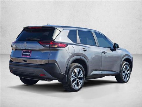 Used 2023 Nissan Rogue SV AWD/4WD image 5
