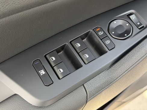 New 2027 Kia Sportage EX FWD image 21
