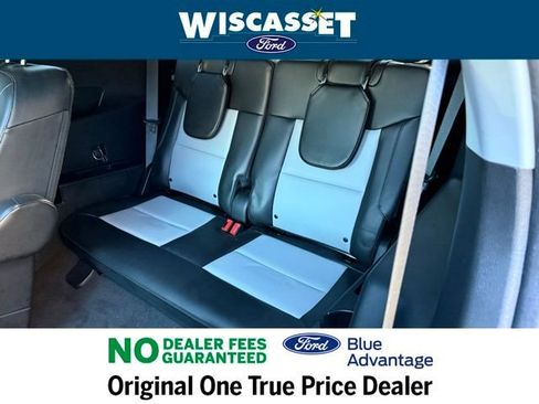 Certified 2022 Ford Explorer XLT w/ Equipment Group 202A image 8