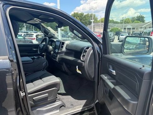 New 2026 RAM 1500 Express AWD/4WD image 25
