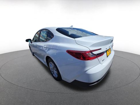 Used 2025 Toyota Camry LE FWD image 9