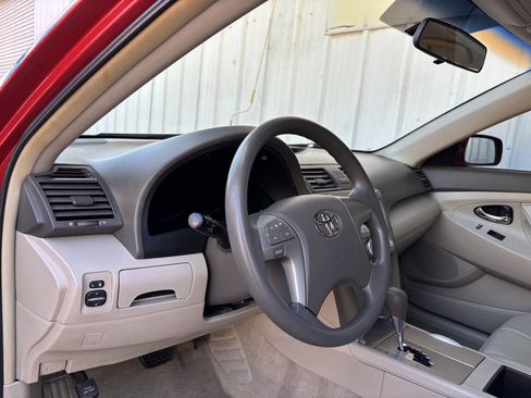 Used 2007 Toyota Camry LE image 11