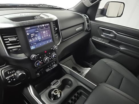 Used 2022 RAM 1500 Big Horn w/ Night Edition AWD/4WD image 25