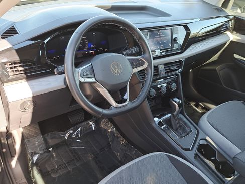 Certified 2024 Volkswagen Taos S image 15
