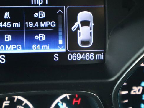 Used 2016 Ford Escape SE w/ SE Cold Weather Package image 53