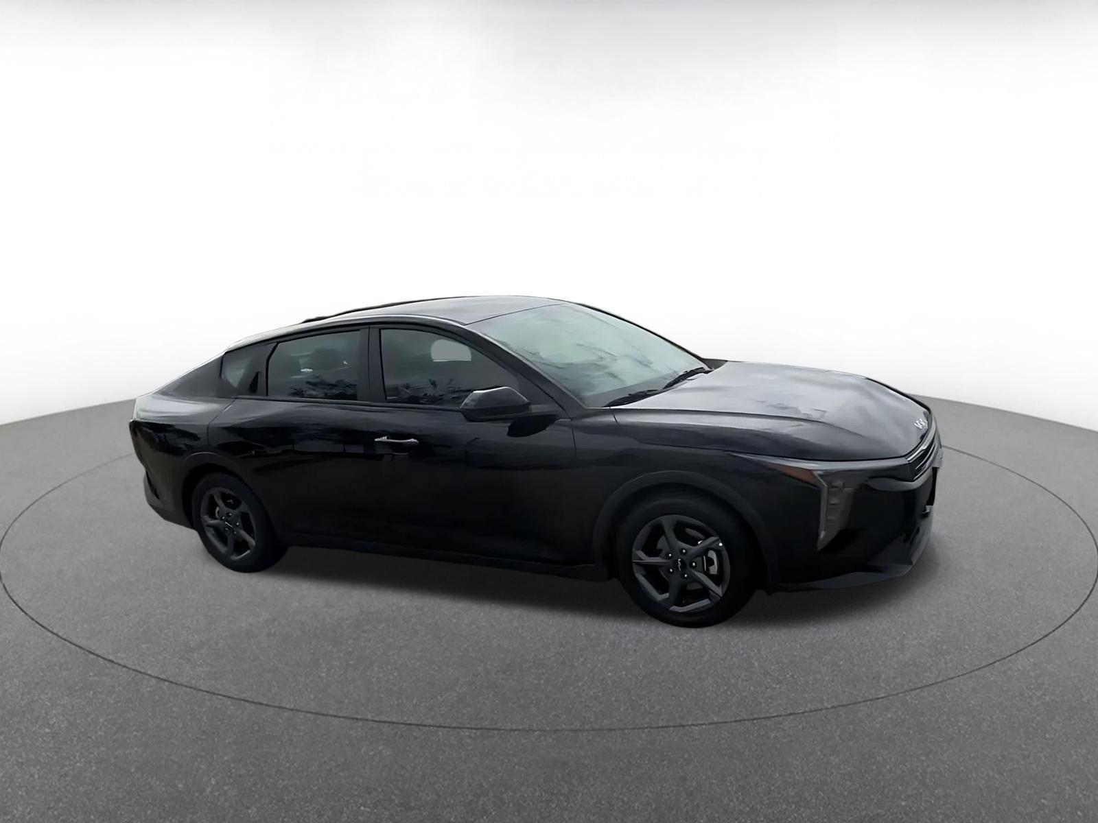 Used 2025 Hyundai Sonata SEL FWD image 2