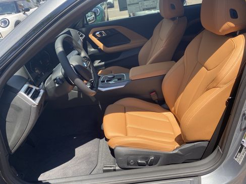 Used 2025 BMW 230i Coupe RWD image 16