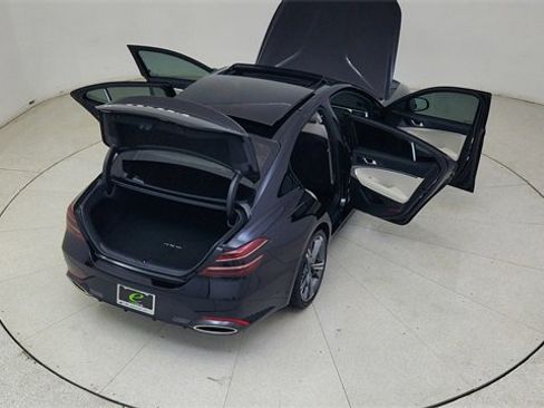 Used 2025 Genesis G70 2.5T w/ Sport Prestige Package image 85