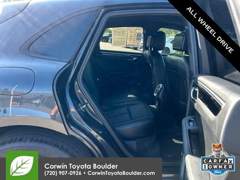 Used 2023 Porsche Macan Turbo AWD/4WD image 16