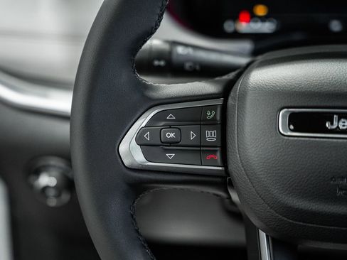 New 2026 Jeep Compass Limited w/ Sun, Sound & Navigation Group image 29