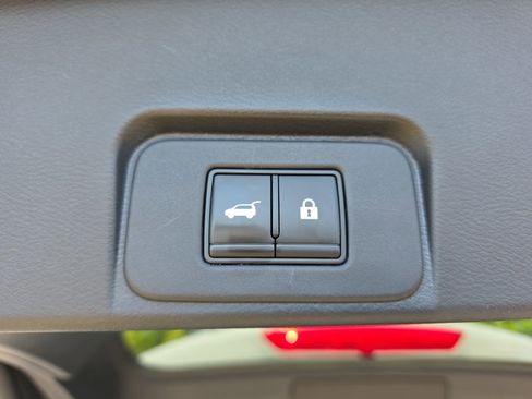 Used 2021 Nissan Rogue SL w/ Premium Package FWD image 13