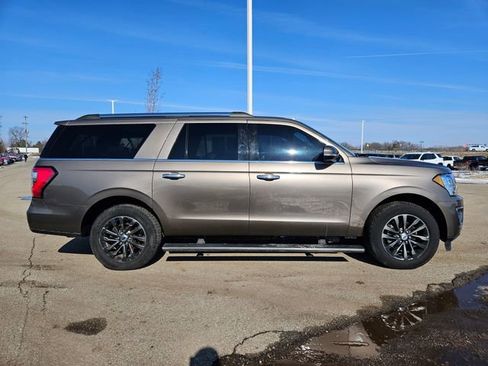 Used 2019 Ford Expedition Max Limited image 8