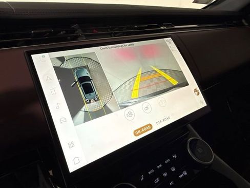 Certified 2023 Land Rover Range Rover Sport SE Dynamic image 17