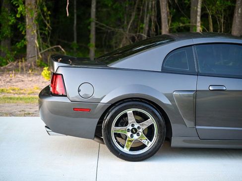 Used 2003 Ford Mustang Cobra RWD image 7