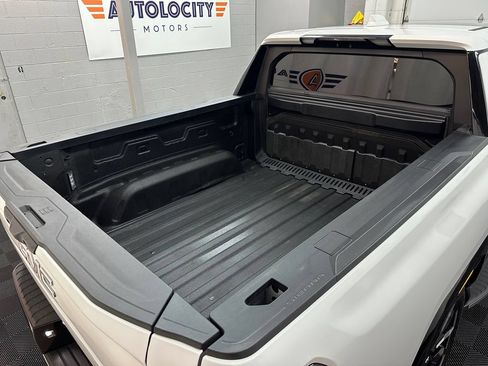 Used 2025 GMC Sierra EV Denali AWD/4WD image 11